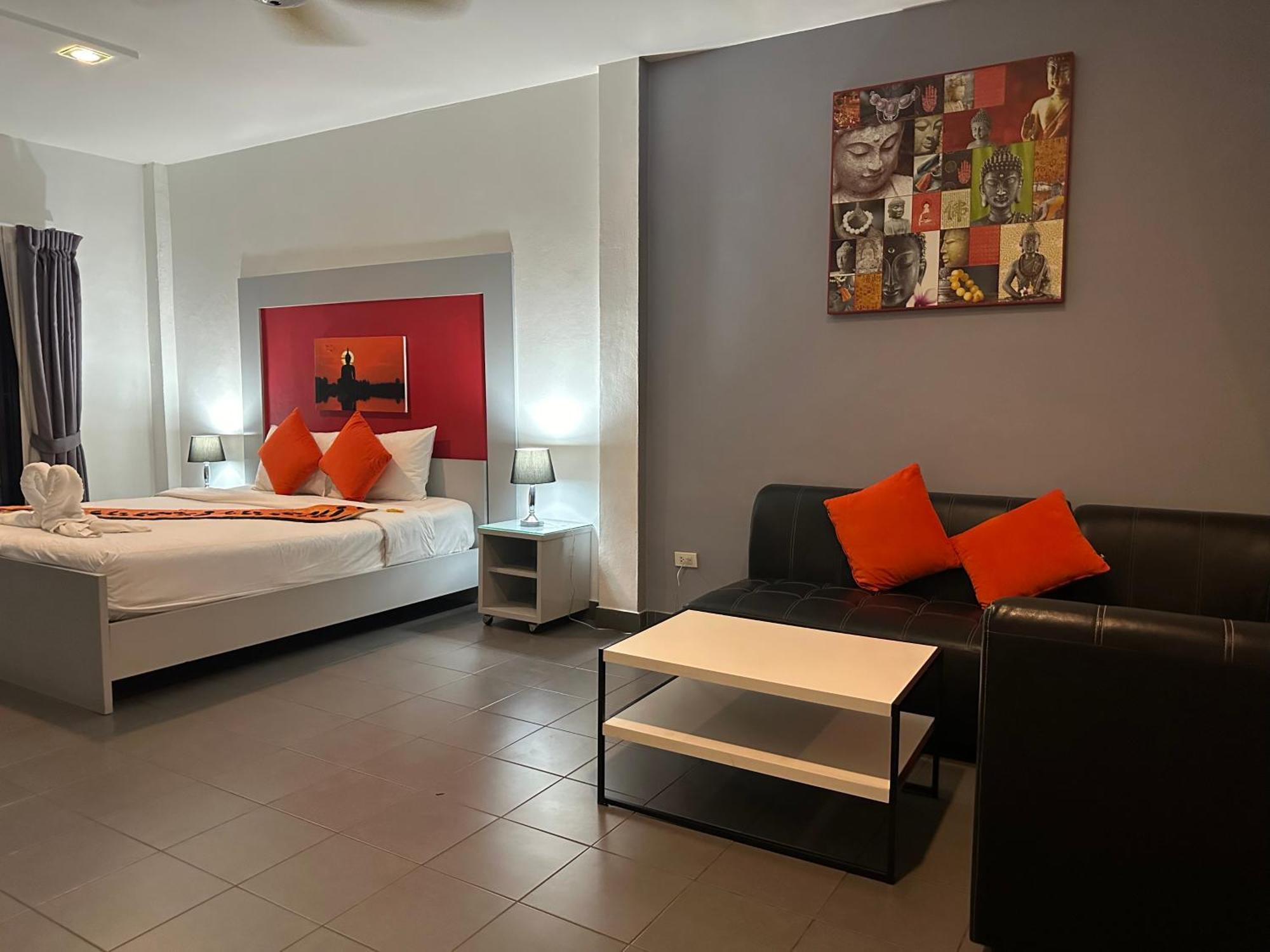 Garden Guest House Pattaya Extérieur photo